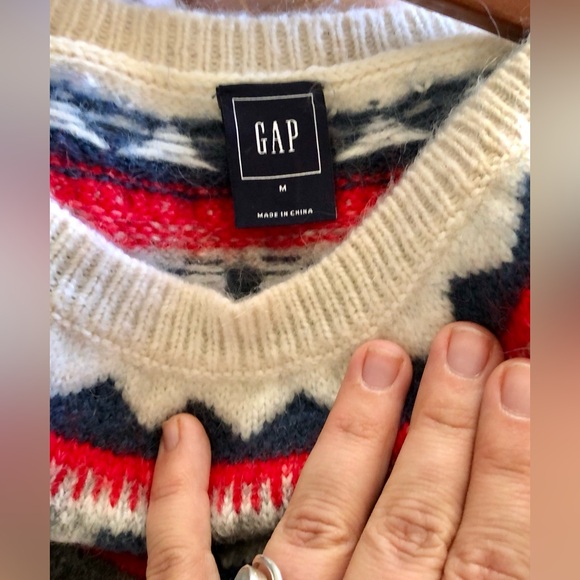 Gap sweater - Picture 3 of 4